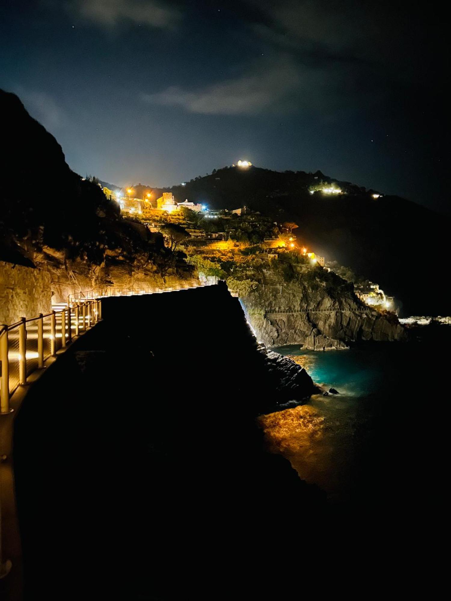 Al Castello 1 Ξενοδοχείο Ριοματζόρε Εξωτερικό φωτογραφία